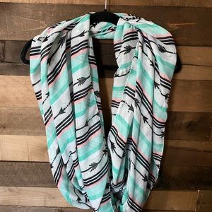 Country girl arrow scarf